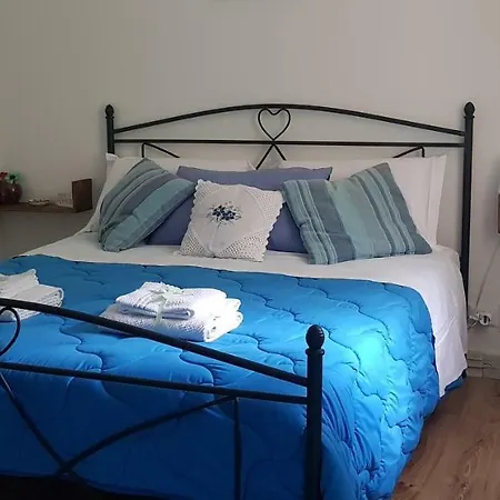 Le Cave Apartment *